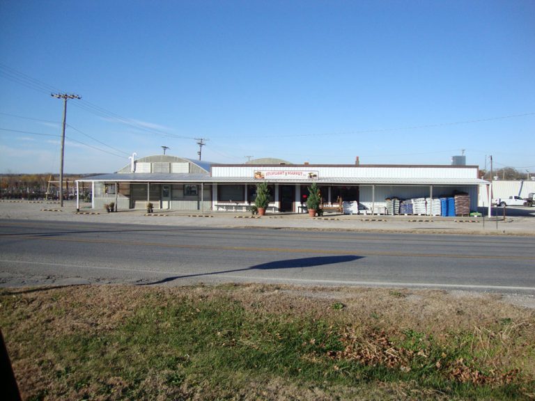 Photo Gallery Stoplight Market